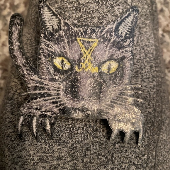 Mystical Black Cat Embroidered Patch - Picture 4 of 4